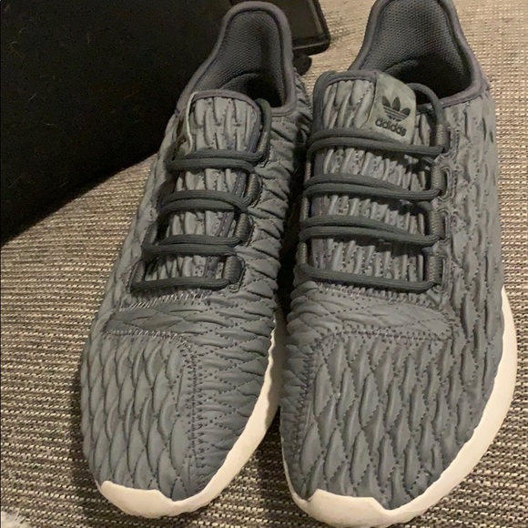 Adidas - Picture 2 of 2